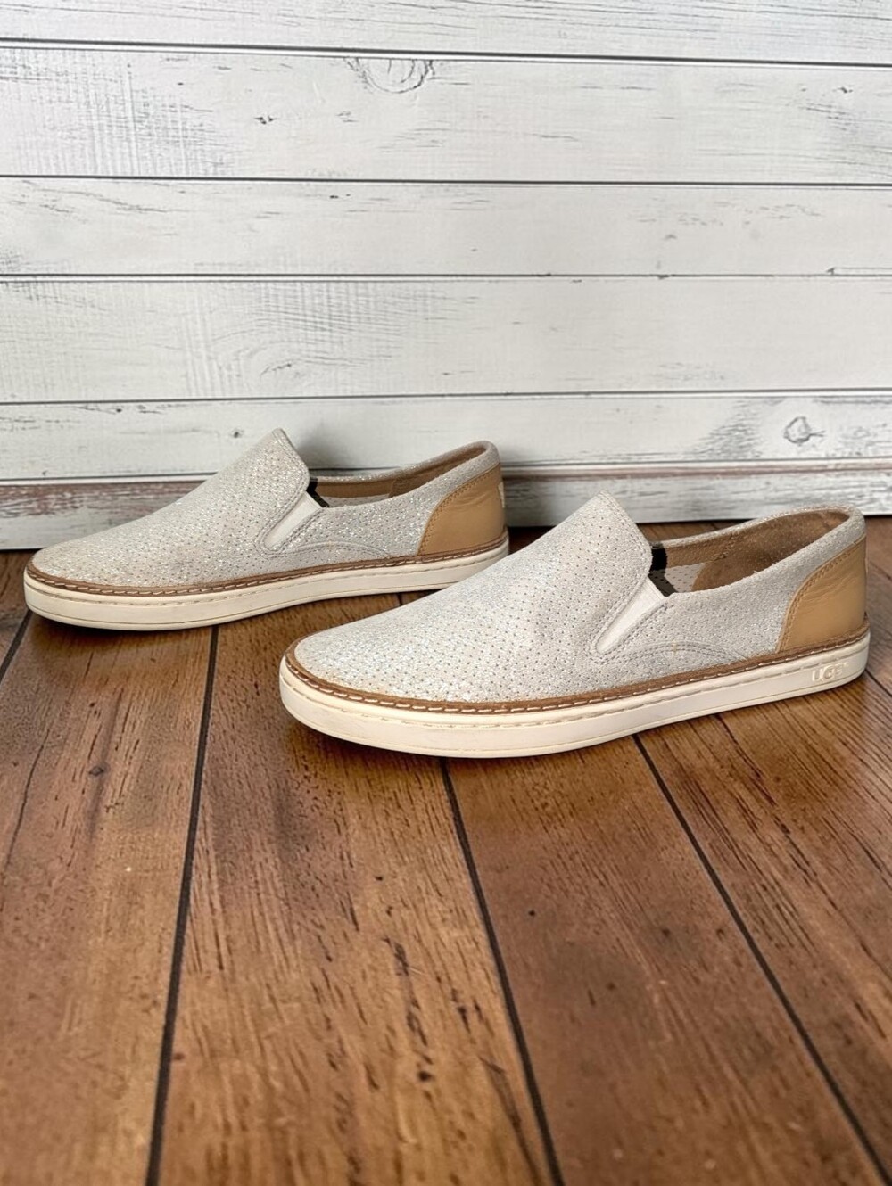 UGG Adley Perf Stardust Silver Metallic Suede Slip-On Sneakers Size 7